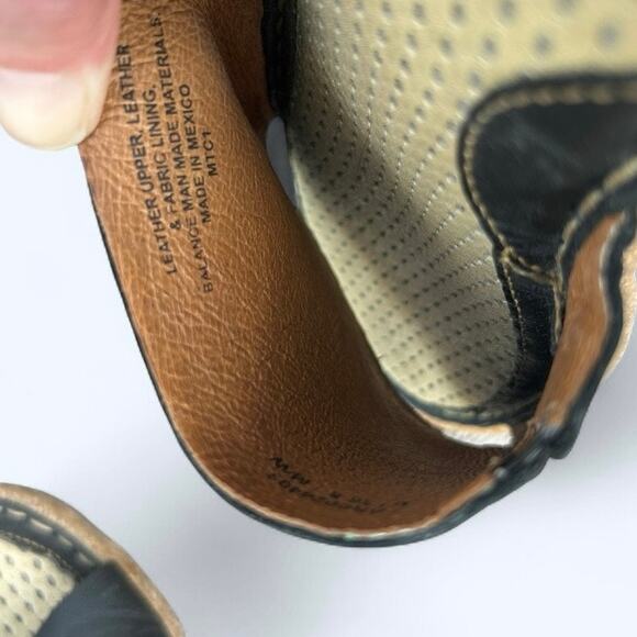 Born Women's Playa Basic Black Leather Slide Comfort Sandals sz 6 Beachy Summer - Picture 9 of 9